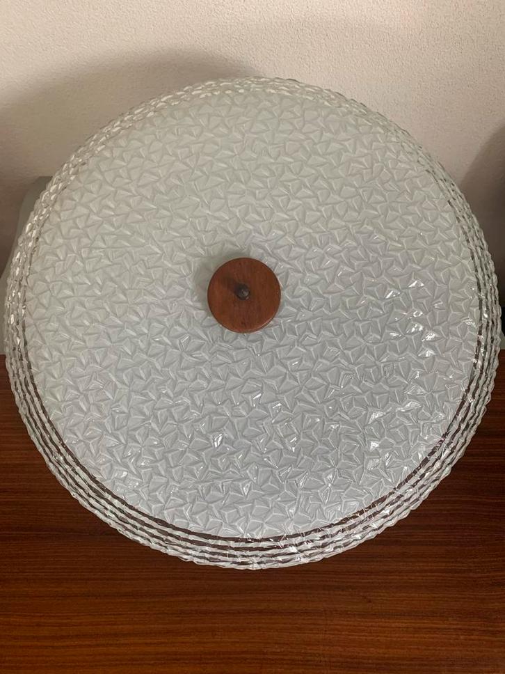 Vintage Glazen Plafondlamp 60 cm., Huis en Inrichting, Lampen | Hanglampen, Gebruikt, 50 tot 75 cm, Glas, Hout, Ophalen