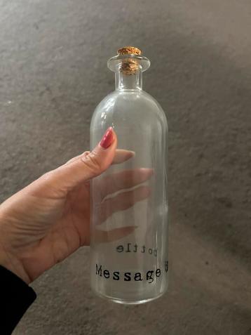 Glazen Fles met Kurk flessenpost message in a bottle beschikbaar voor biedingen