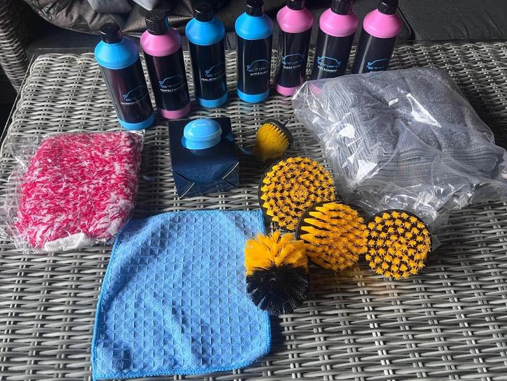 Stipt schoon maak producten, Auto diversen, Onderhoudsmiddelen, Ophalen