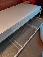 te koop een onder schuif bed  90 x200   gewoon nieuw, Huis en Inrichting, Slaapkamer | Bedden, Ophalen of Verzenden, Eenpersoons