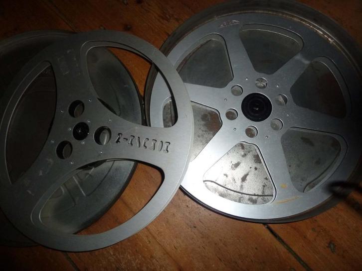 16mm film mooie 500mtr Eiki opwikkelspoelen lichtgewicht, Audio, Tv en Foto, Filmrollen, 16mm film, Ophalen of Verzenden