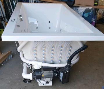 BEN Aqua Maxx Duo bad bubbelbad /  massage, led verlichting. beschikbaar voor biedingen