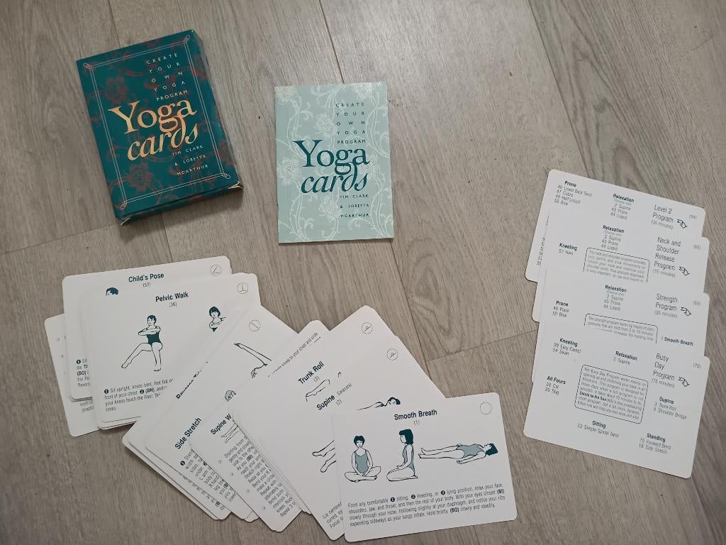 Yoga Cards / Yoga Kaarten Tim Clarc Loretta McArthur, Boeken, Ophalen of Verzenden, Gelezen, Meditatie of Yoga, Overige typen