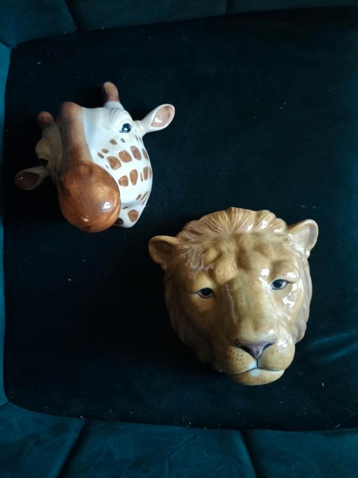 Decoratieve Vazen: Giraffe & Leeuw, Huis en Inrichting, Woonaccessoires | Overige, Nieuw, Ophalen of Verzenden