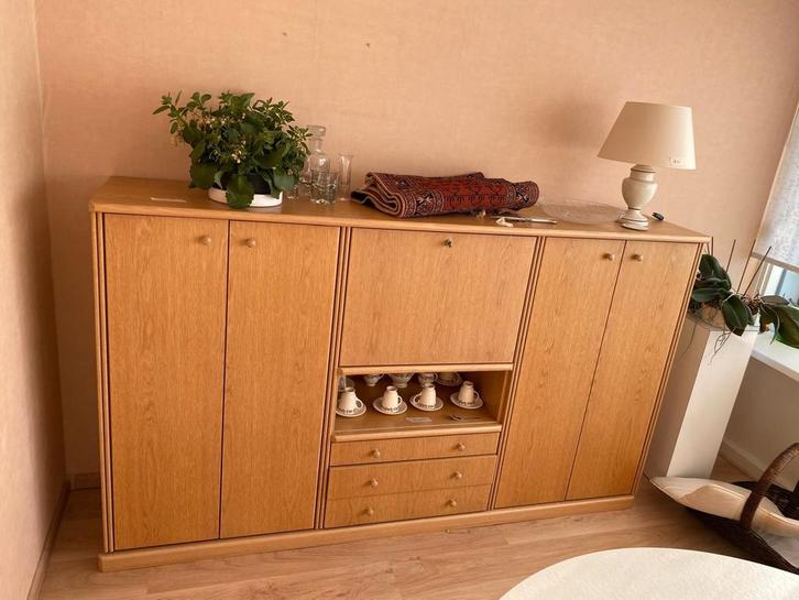 Houten Servieskast met deuren en lades, Huis en Inrichting, Kasten | Dressoirs, Gebruikt, 200 cm of meer, 25 tot 50 cm, Met lade(s)