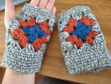 granny square handschoenen wanten  beschikbaar voor biedingen