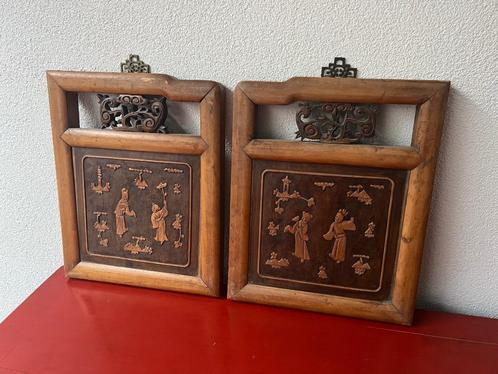 Japans houtsnijwerk wandpaneel 2 luik met ophanging oud, Huis en Inrichting, Woonaccessoires | Wanddecoraties, Gebruikt, Ophalen of Verzenden