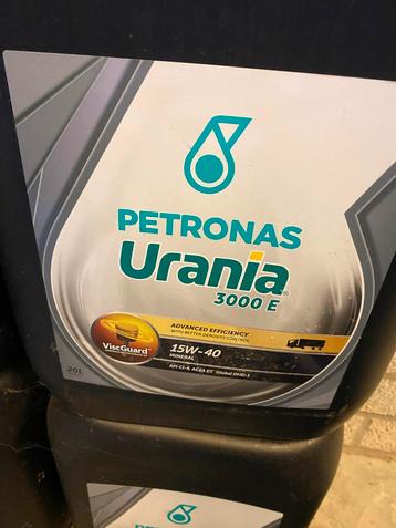 Petronas Urania 3000 E 15W-40 Motorolie - 20L beschikbaar voor biedingen