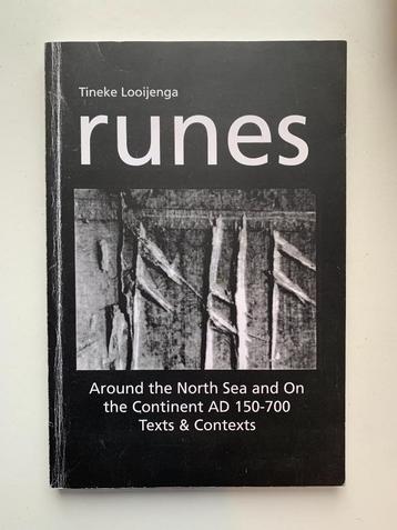 Runes around the North Sea and on the continent Looijenga beschikbaar voor biedingen