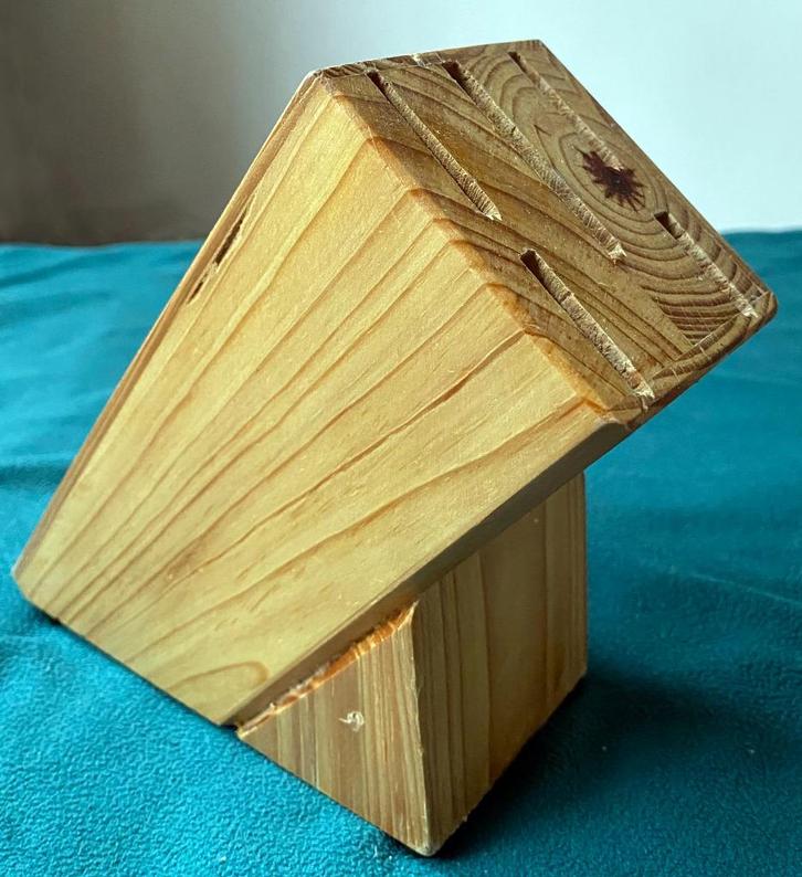 Houten messenopslagblok + 5 messen, los te koop, Huis en Inrichting, Keuken | Bestek, Zo goed als nieuw, Los bestek, Rvs of Chroom