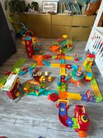 Toet Toet mega verzameling banen + auto's + opbergkratten, Ophalen, Gebruikt, 2 tot 4 jaar