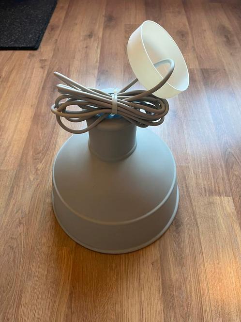 Muuto Unfold hanglamp, Huis en Inrichting, Lampen | Plafondlampen, Zo goed als nieuw, Ophalen of Verzenden