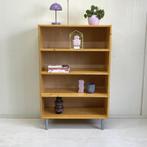 Vintage schoolkast boekenkast vakkenkast hout jaren 70, Ophalen, Met plank(en), Gebruikt, Metaal