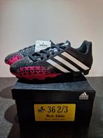Adidas voetbalschoenen, Maat XS of kleiner, Schoenen, Nieuw, Ophalen of Verzenden