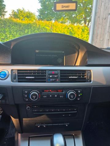 CARPLAY/ MULTIMEDIA APPLE/ANDROID  CARPLAY  BMW  beschikbaar voor biedingen