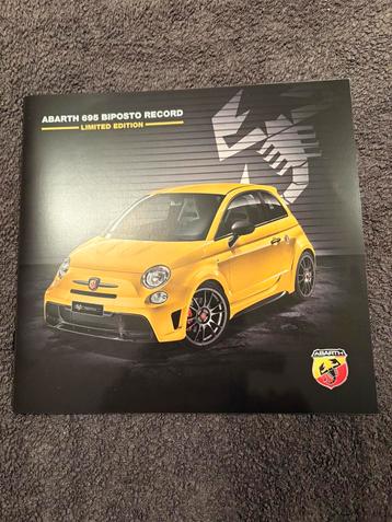 Fiat abarth 695 biposto record brochure beschikbaar voor biedingen