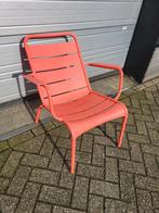 Fermob Luxembourg low chair capucine 400 euro demo, Tuin en Terras, Tuinstoelen, Zo goed als nieuw, Ophalen, Aluminium