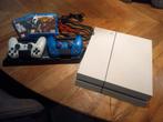 PlayStation 4 (PS4) met 2 controllers en games!, Spelcomputers en Games, Spelcomputers | Sony PlayStation 4, Met 2 controllers