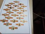 Sigarenbandjes Cogetama reeks 9 indianen oranje vleugel, Verzamelen, Rookartikelen, Aanstekers en Luciferdoosjes, Ophalen of Verzenden