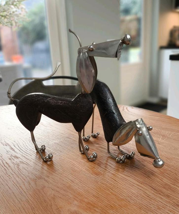 Houten & Stalen Decoratie Honden - Set van 2, Antiek en Kunst, Kunst | Beelden en Houtsnijwerken, Ophalen of Verzenden