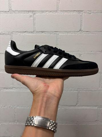 Adidas Samba ‘Black/White’ 