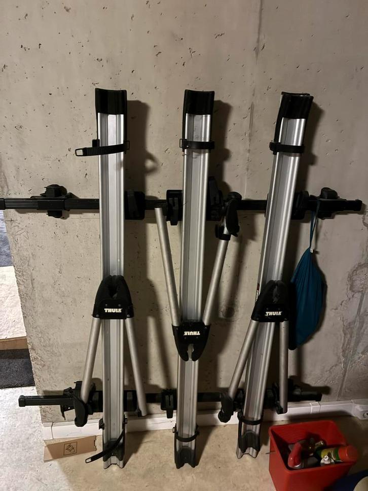 Thule Dakdrager voor 3 Fietsen, Auto diversen, Fietsendragers, Gebruikt, Dakdrager, 3 fietsen of meer, Ophalen