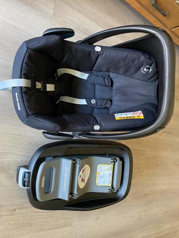 Maxi-Cosi Rock + FamilyFix beschikbaar voor biedingen