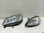 Koplamp Opel Zafira, Gebruikt, Ophalen of Verzenden