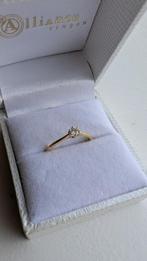 Gouden ring met diamant, Sieraden, Tassen en Uiterlijk, Ringen, Gebruikt, Kleiner dan 17, Dame, Goud