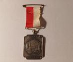 Medaille Groesbeek 25e Zevenheuvelen tocht 12-4-1986 NH-kerk, Ophalen of Verzenden, Overige materialen