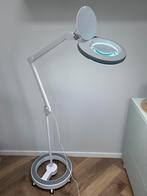 Professionele Lumeno loupelamp 96 led-3dioptrie + rolstatief, Ophalen of Verzenden, Zo goed als nieuw, Vergrootglas of Loep