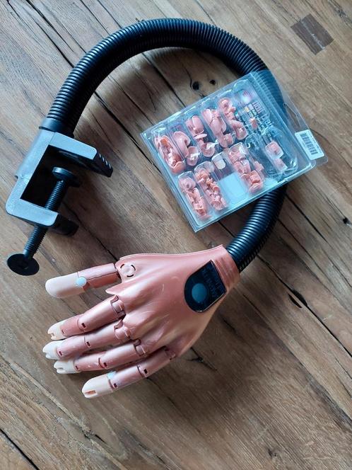 Nailtrainer oefenhand Magnetic, Sieraden, Tassen en Uiterlijk, Uiterlijk | Cosmetica en Make-up, Zo goed als nieuw, Handen en Nagels