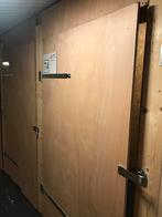 Opslagruimte voor inboedel te huur, Overige typen, Zo goed als nieuw, 200 tot 215 cm, Hout