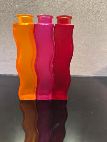 Set van 3 IKEA Skämt vazen vintage glas beschikbaar voor biedingen