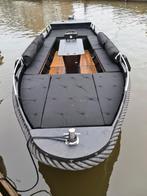 Schitterende grachtenboot vaarklaar + motor v/a 1250 !!!!, Watersport en Boten, Motorboten en Motorjachten, Benzine, Staal, Buitenboordmotor