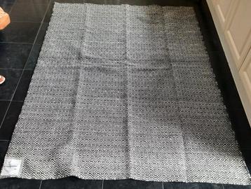 MOMO Rugs Bellevue Black vloerkleed 240x170. NP € 412,- beschikbaar voor biedingen