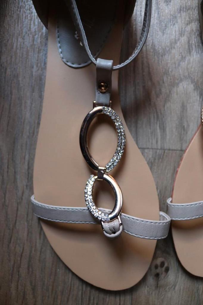 Nog nooit gedragen: sandalen/ openschoenen (maat 38), Kleding | Dames, Schoenen, Nieuw, Sandalen of Muiltjes, Ophalen of Verzenden