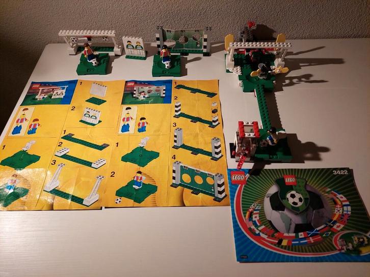 3 lego voetbal sets 3412 3414 3422 compleet, Kinderen en Baby's, Speelgoed | Duplo en Lego, Gebruikt, Lego, Complete set, Ophalen of Verzenden
