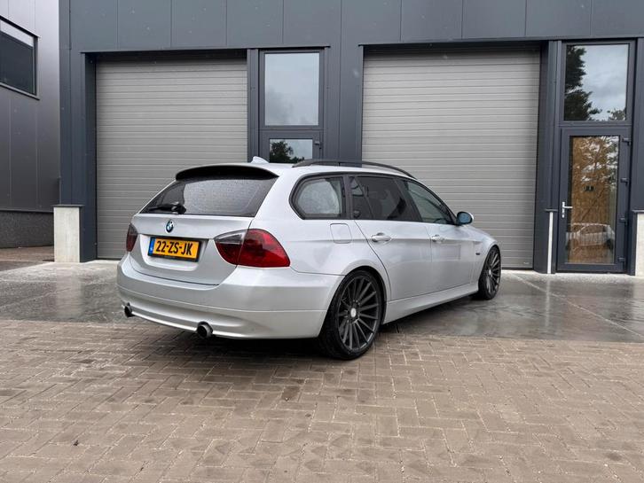 BMW 3-Serie 3.0 I 335 Touring AUT 2008 Grijs, Auto's, BMW, Particulier, 3-Serie, Benzine, E, Stationwagon, Automaat, Origineel Nederlands