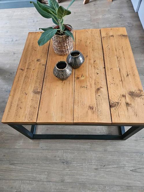 Robuuste salontafel steigerhout eiken gebeitst, Huis en Inrichting, Tafels | Salontafels, Zo goed als nieuw, Minder dan 50 cm