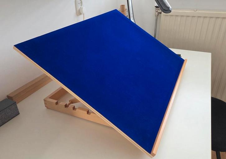 Ravensburger verstelbaar puzzelbord - ZGAN, Hobby en Vrije tijd, Denksport en Puzzels, Zo goed als nieuw, Overige typen, 500 t/m 1500 stukjes