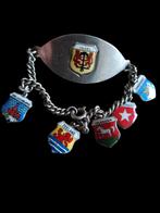 Armband met zilveren schildjes Texel Zeeland Volendam etc, Ophalen of Verzenden, Zo goed als nieuw, Zilver