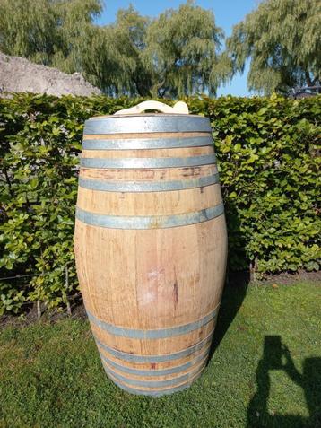 Regenton Eikenhouten Wijnvat 275 liter Sigaarmodel beschikbaar voor biedingen