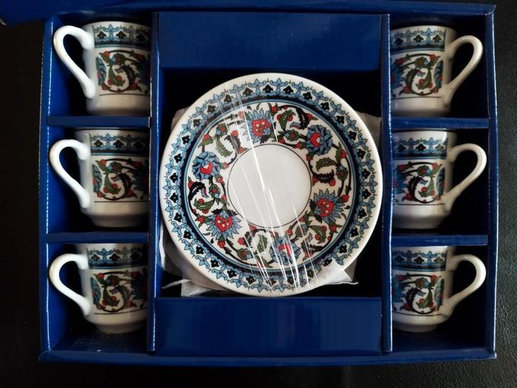 Kütahya Porselen Topkapı set kopjes koffie/espresso, Huis en Inrichting, Keuken | Servies, Nieuw, Kop(pen) en/of Schotel(s), Overige stijlen