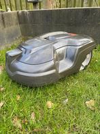 Husqvarna Automower 310 robotmaaier (nieuwe accu), Tuin en Terras, Robotmaaiers, Ophalen of Verzenden, Zo goed als nieuw, 20 tot 25 cm