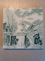 Antieke Tegel NL landschap met Molen en Brug, Antiek en Kunst, Antiek | Wandborden en Tegels, Ophalen of Verzenden