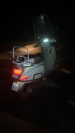 BTC Riva scooter - Blauw/licht groen, Fietsen en Brommers, Brommeronderdelen | Scooters, Ophalen, Gebruikt, Overige typen, Overige merken