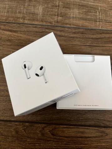 Apple Airpods 3 A2566 beschikbaar voor biedingen