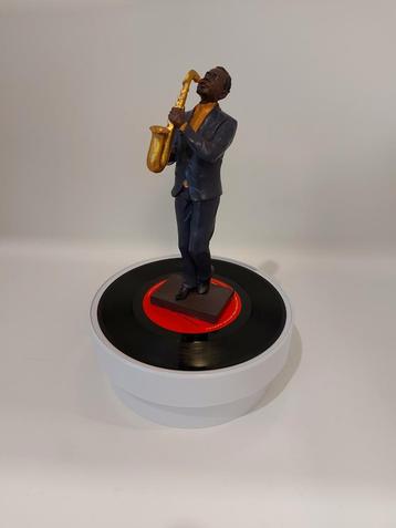 Draaiplateau op batt. beschikbaar voor biedingen