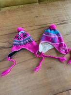 2x warme muts, Ophalen of Verzenden, Zo goed als nieuw, Jongen of Meisje, Muts